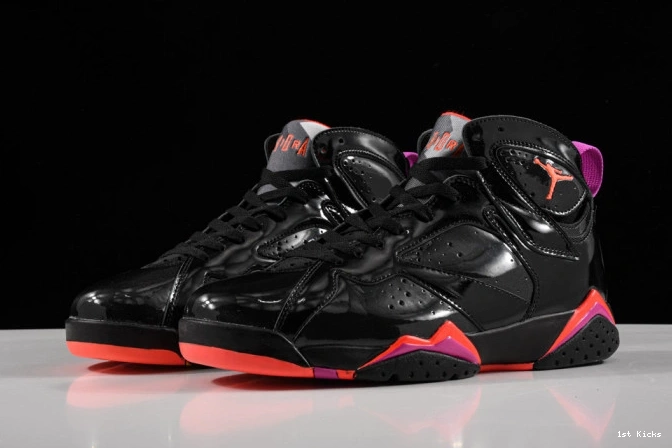 1st Kicks Jordan 7 Black Air Patent 313358-006 Retro 0816